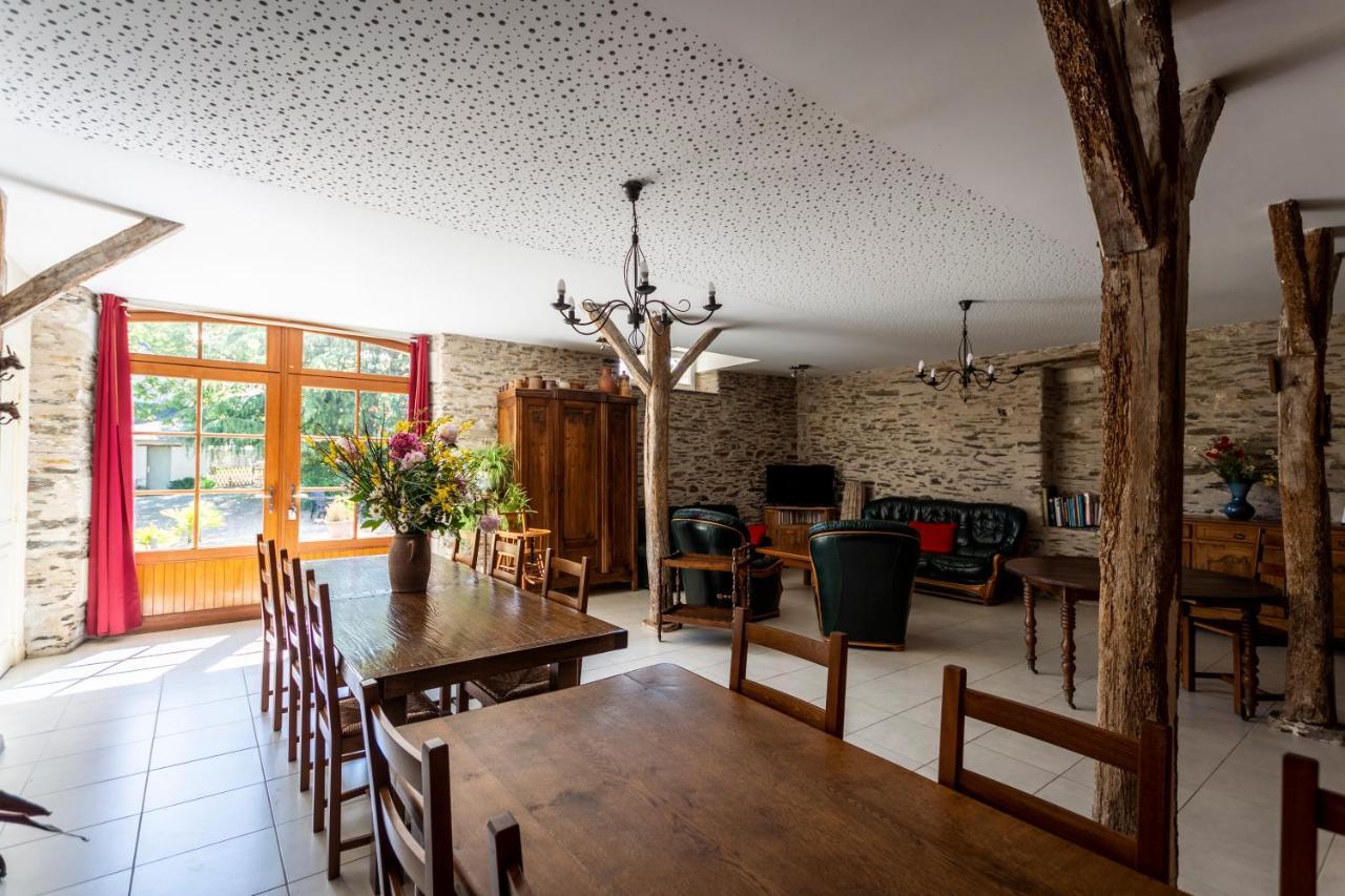 La Haye Gites Et Chambre D'Hotes Avrillé Exterior foto
