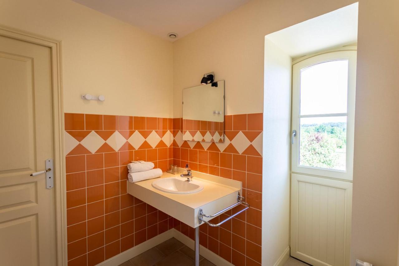 La Haye Gites Et Chambre D'Hotes Avrillé Exterior foto